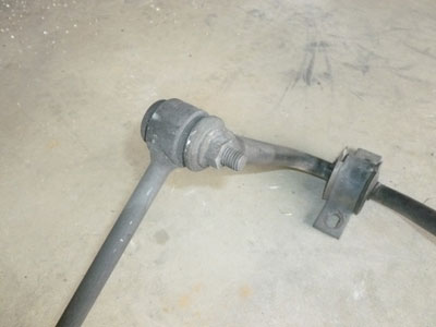 1998 Ford Expedition XLT - Rear Sway Stabilizer Bar7